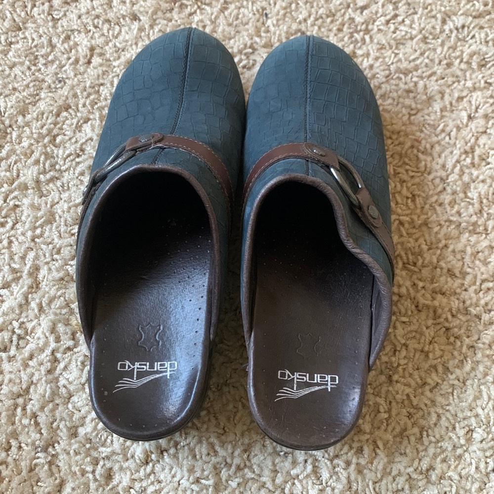 Women’s da ski clogs